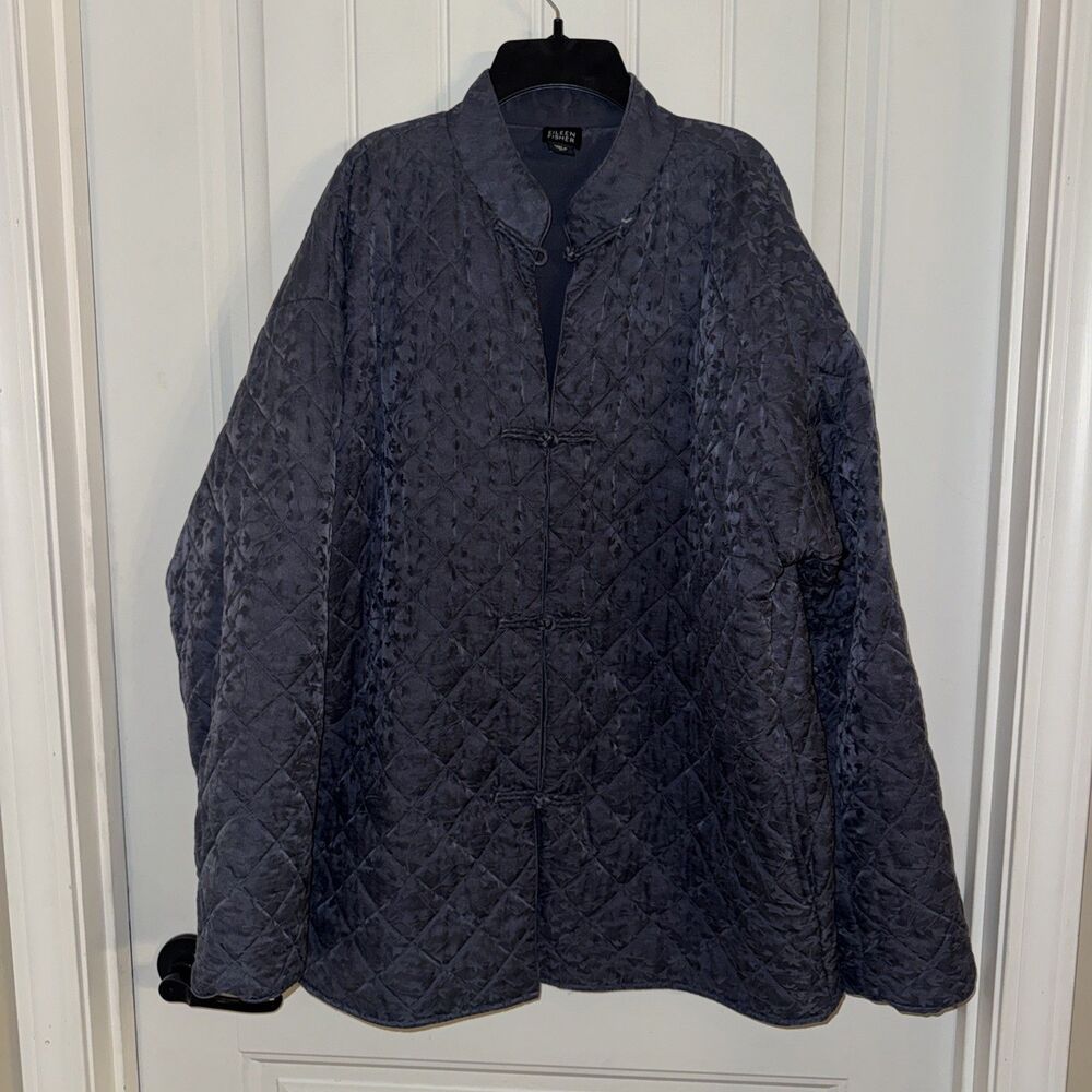 Eileen Fisher Quilted 100% Silk Jacquard Leaf Jacket Frog Closure Kimono Style M